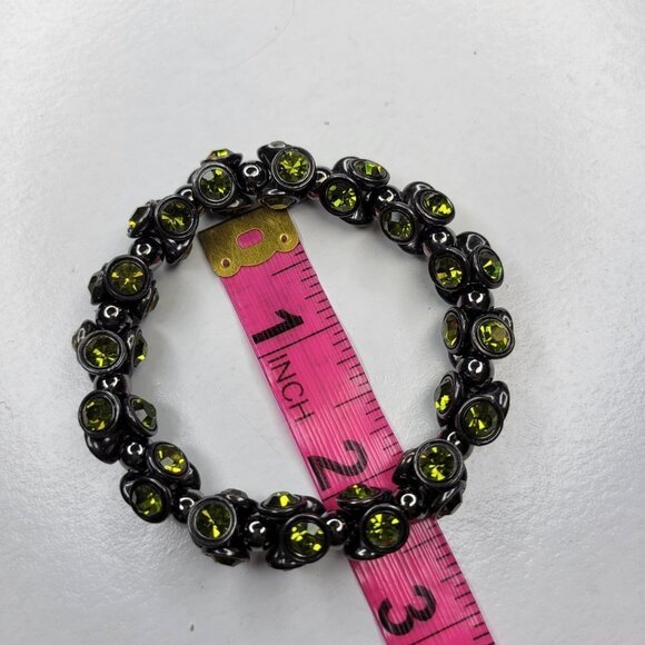 EMERALD Green Glass Bead Stretch Bracelet - Picture 5 of 8